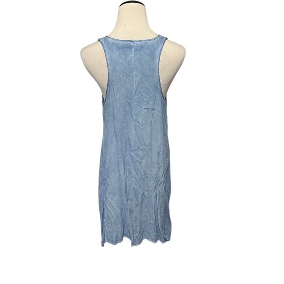 Umgee Blue Chambray Sundress With Handkerchief Hem Sz L - Picture 2 of 5